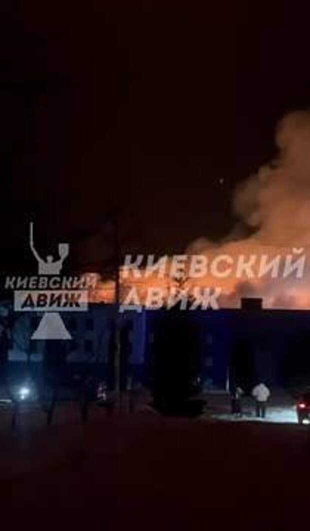 «Шахед» ударил по складу Roshen в Киевской области и попал на видео