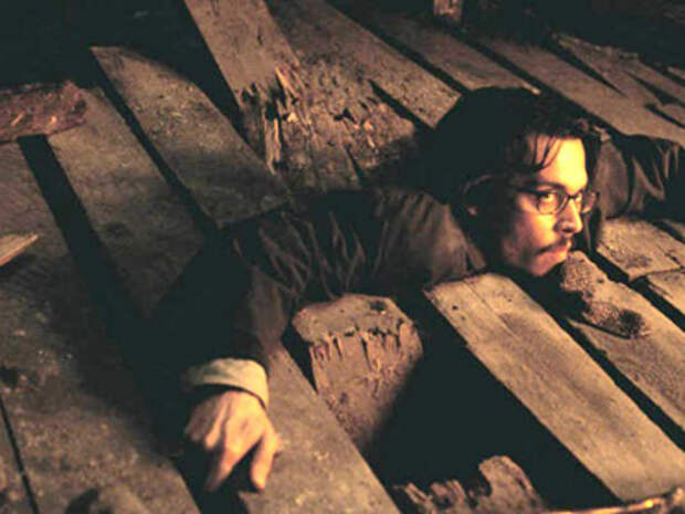 кадр из фильма Девятые врата (1999) кадр из фильма Девятые врата (1999)