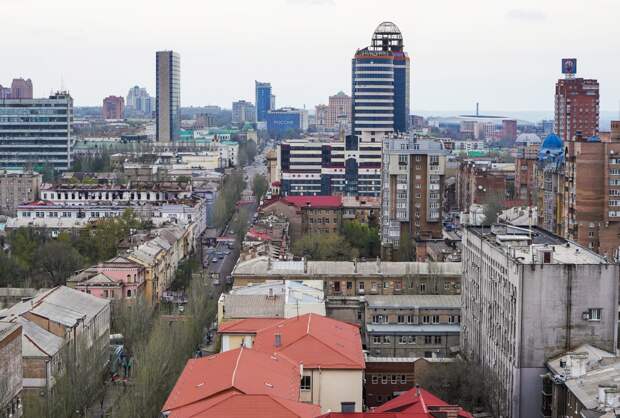 Зеленский нашел причину не проводить референдум по Донбассу