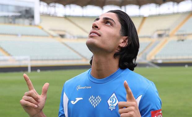 В «Динамо» Мх выразили готовность помочь иранскому футболисту Джаваду