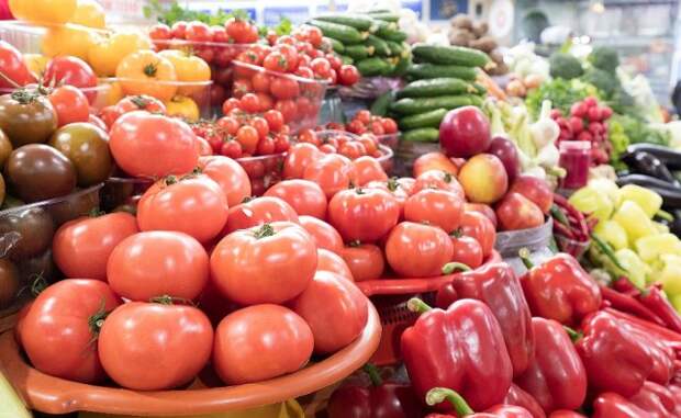 продажа овощей не рынке