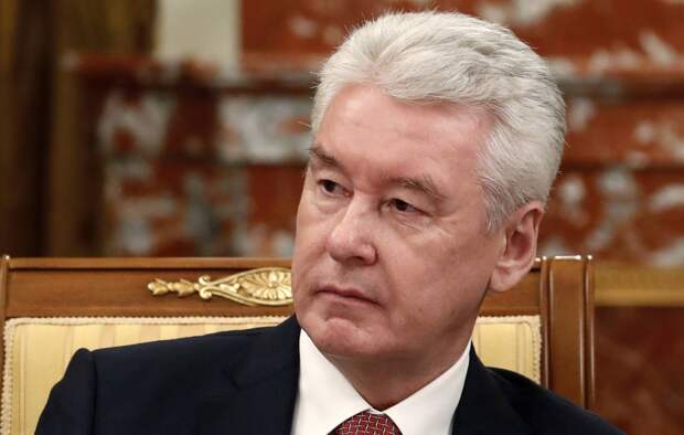 Собянин допустил снятие ограничений по COVID-19 в Москве к маю