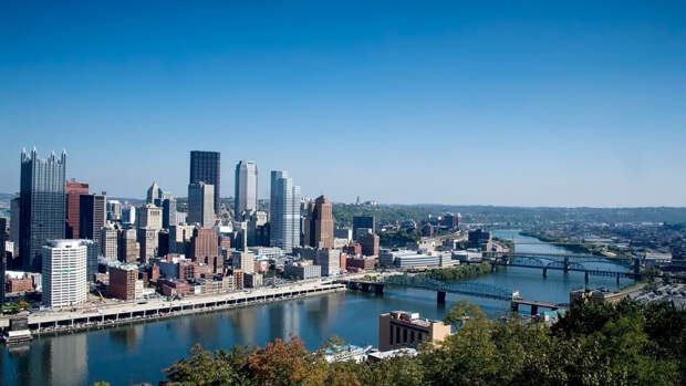 Американцы массово подают заявки на пособие по безработице