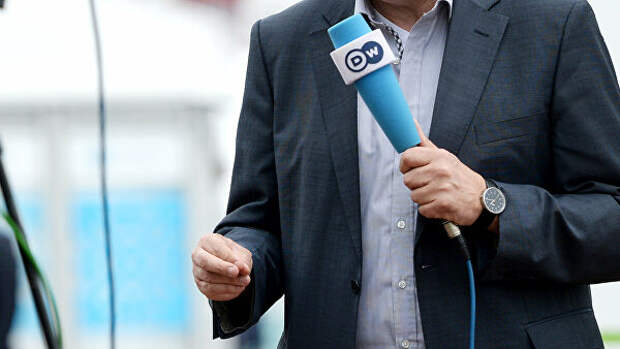 Журналист телерадиокомпании Deutsche Welle