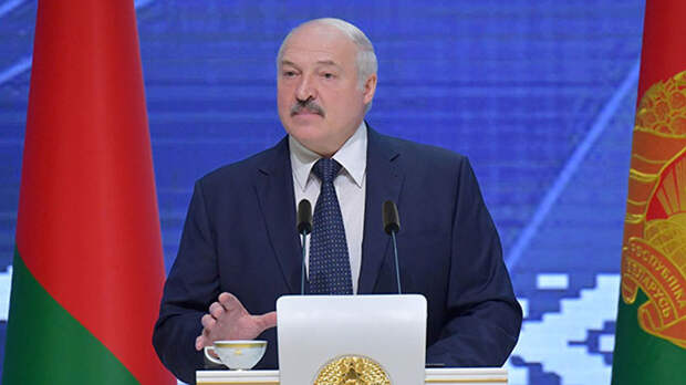 Лукашенко о задержании россиян: «Пусть в Минск приедут генпрокуроры России и Украины и разбираются с ними»