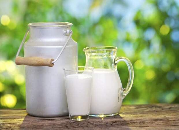 Почему в СССР на предприятиях выдавали молоко «за вредность»