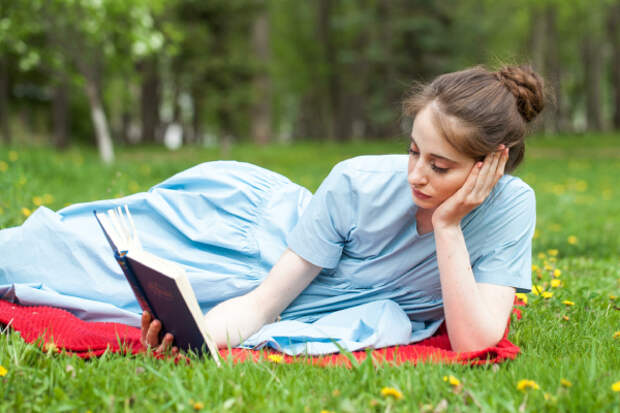 Изложение смелый мальчик. Однажды жарким. Текст смелый мальчик. Жаркое лето все книги. Однажды жарким.