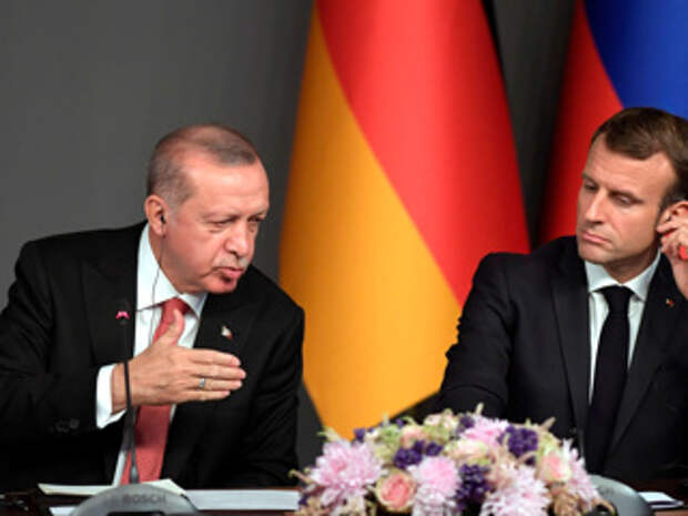 Эрдоган оценил активность Макрона, заявлявшего о "смерти мозга"