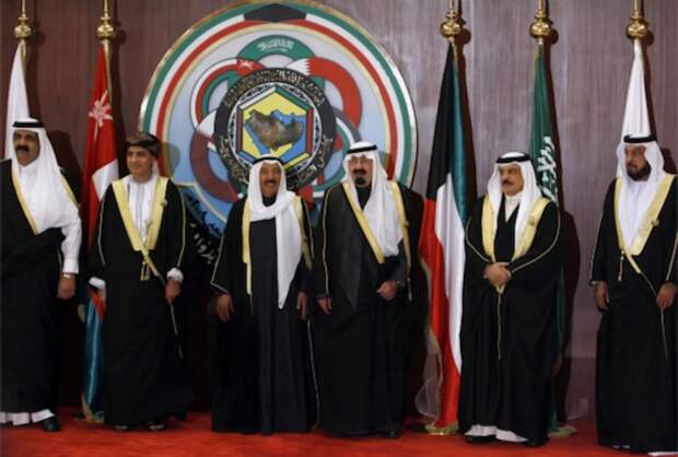 Трамп разденет арабских шейхов, втридорога продавая им ПВО