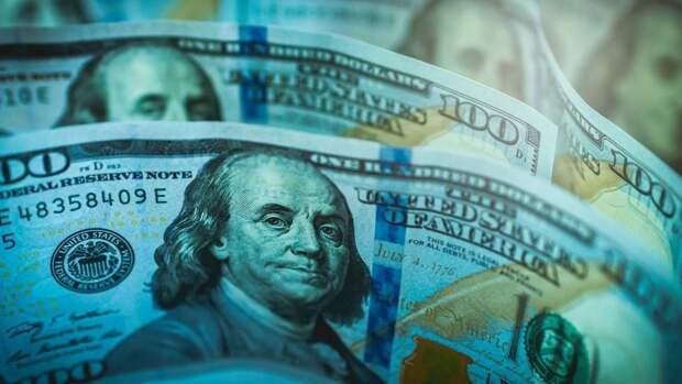 Торги Мосбиржи открылись укреплением курса доллара