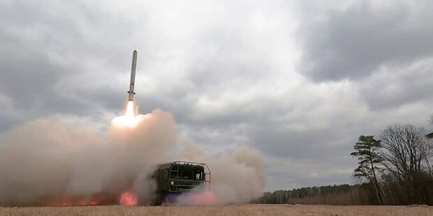 Работа ракетного комплекса Искандер по целям ВСУ