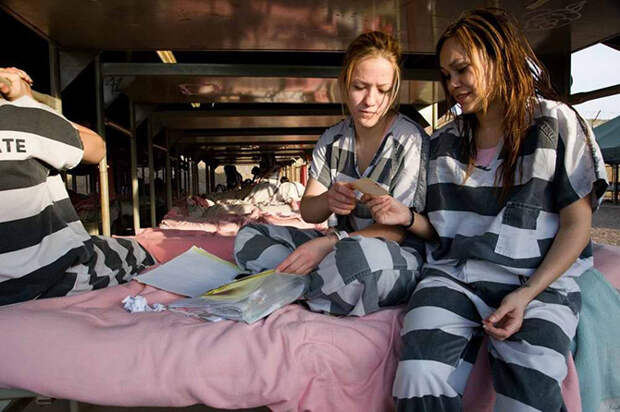 Будни женщин-заключенных в одной из тюрем США