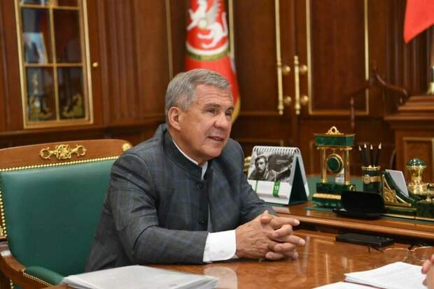 Миңнеханов Ясалма фәһемне булдыру, үстерү һәм кертү буенча ведомствоара комиссия төзеде