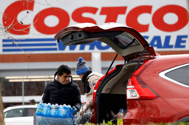 The People Who Served Free Samples At Costco Are Losing Their Jobs Because Of The Coronavirus