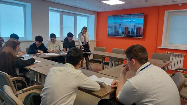 Школьники Адыгеи приняли участие в профтурах от кадровых центров