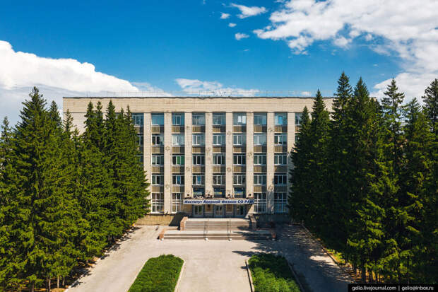 07_akadem