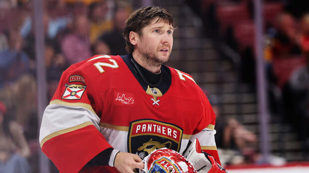 Бобровский вышел на восьмое место по количеству побед в НХЛ