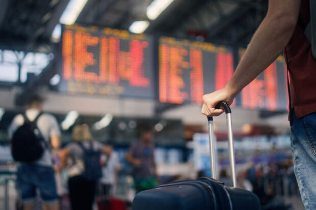 4 из 10 клиентов "Сберстрахования" столкнулись с задержками рейсов в Новый год