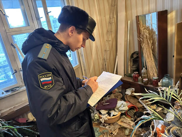 Петербурженка с двумя детьми не могла несколько лет заехать в свою квартиру