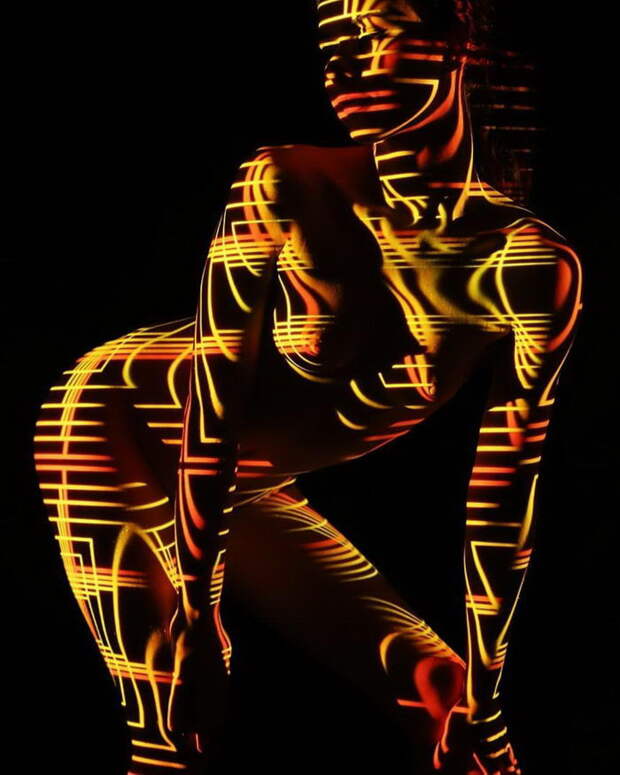 Женское тело и свет: фотографии Dani Olivier Женское тело и свет: фотографии Dani Olivier