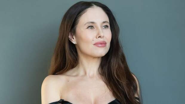 «До трусов» и «потому что вы — русские»: Илана Юрьева о пятикратном досмотре в Каире и возвращении 7 марта