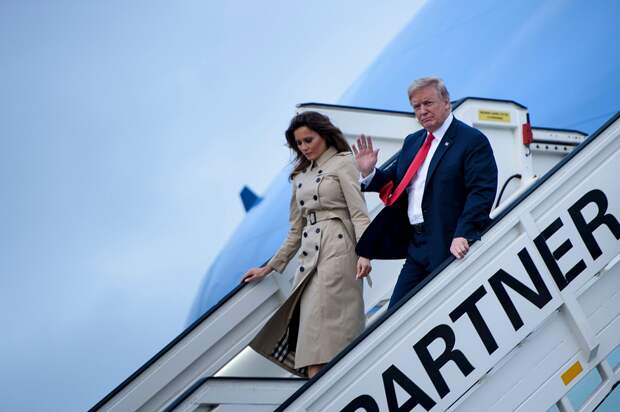 Трамп с супругой прибыл в Брюссель, 10.07.18.png