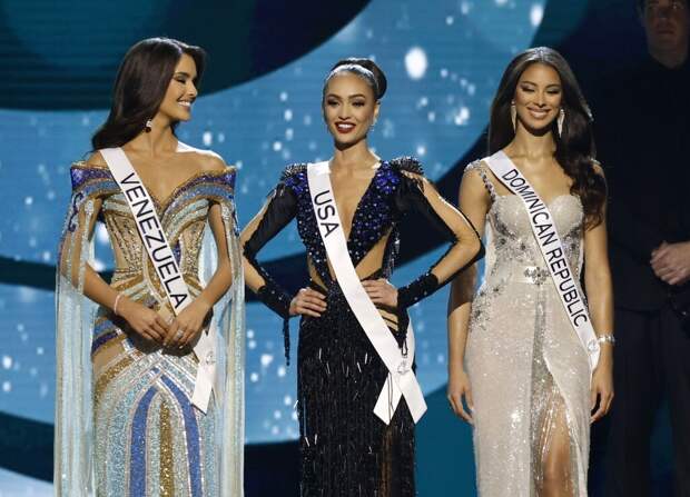 Представительница США выиграла конкурс «Мисс Вселенная»