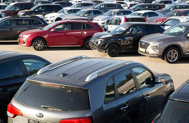 Рынок легковых автомобилей с пробегом в мае слегка вырос