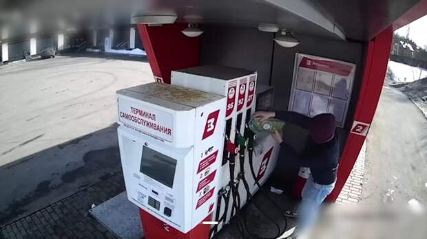 Обнародовано огненное видео с российскими подростками