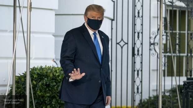 Трамп отказался от дистанционных дебатов Трамп отказался от дистанционных дебатов