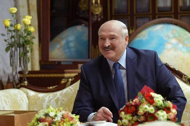 Лукашенко рассказал, почему россияне и украинцы завидуют белорусам