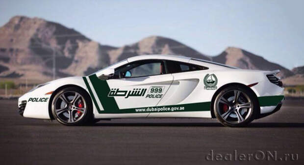 Суперкар  McLaren 12C (Макларен 12С) на службе полиции Дубая