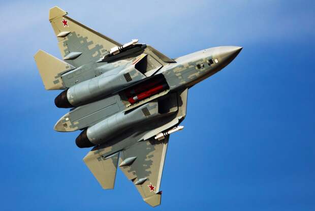 В США сочли Су-57 спорным истребителем