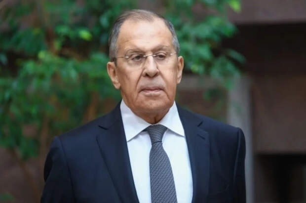 Дэвис оценил слова Лаврова о желании Запада продолжать конфликт на Украине