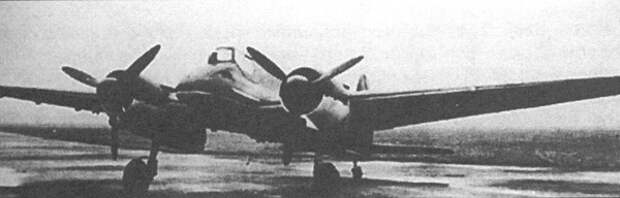 Опыт боевого использования бронированных "хеншелей" .     Самолеты поля боя, восточный фронт. (1941-45 гг.)  Люфтваффе.