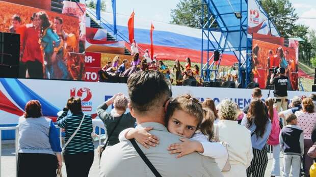 День России в Барнауле отпразднуют на площади Сахарова