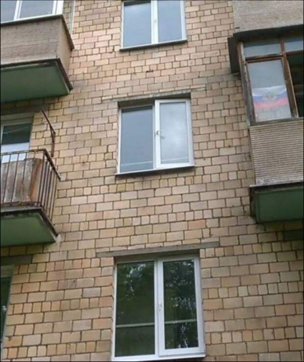 Строительные неудачи и странные решения