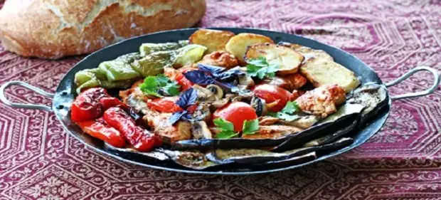 Садж - рецепты из баранины с овощами, курицей, свининой и говядиной