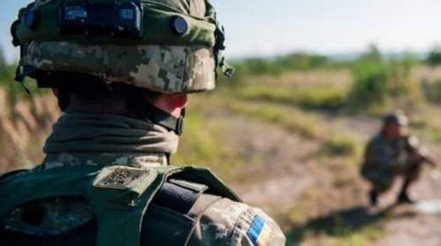 Будни ВСУ в Донбассе: небоевые потери, контрабанда, дезертирство Будни ВСУ на Донбассе: небоевые потери, контрабанда, дезертирство