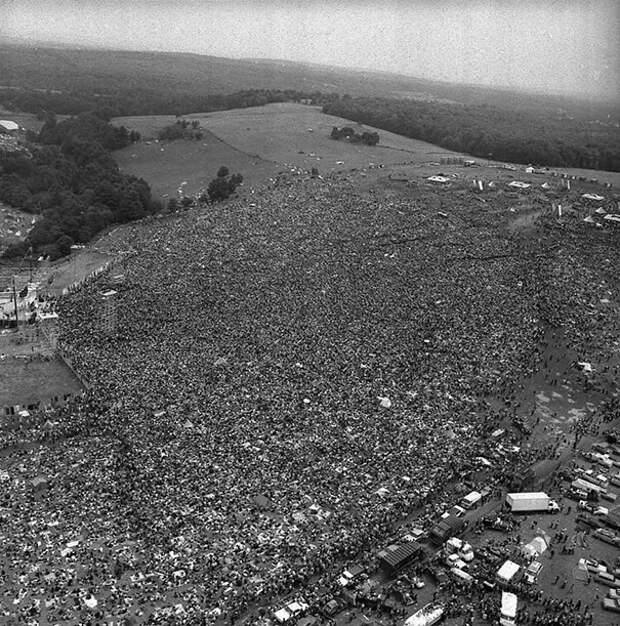 203 Исторические моменты в старых фотографиях