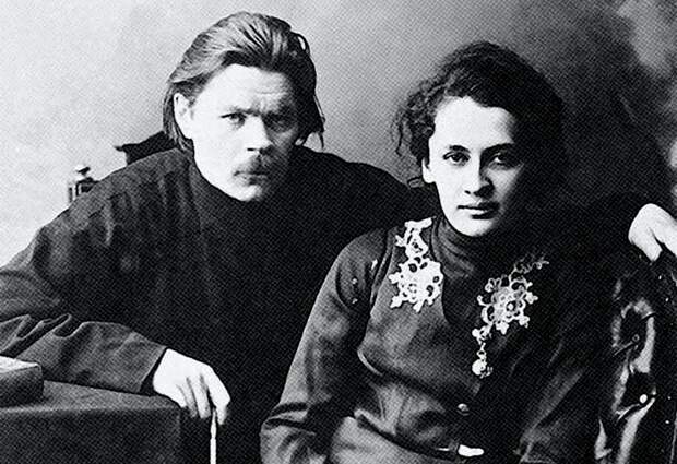 Алексей Пешков и его супруга Екатерина Пешкова (Волжина) 