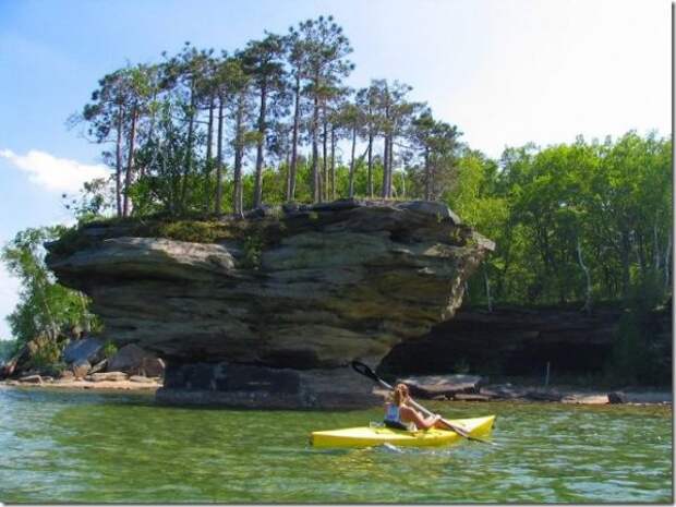 Остров Turnip Rock. Озеро Гурон