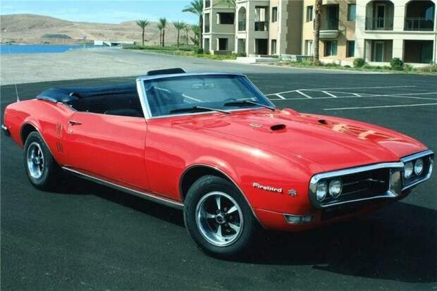 Кабриолет Pontiac Firebird 1967 года выпуска 25 лет простоял в гараже