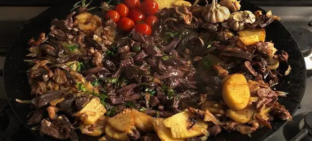 Садж - рецепты из баранины с овощами, курицей, свининой и говядиной