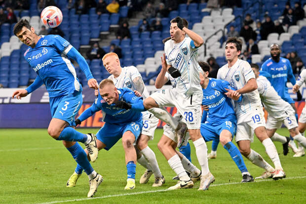 Экс-игрок "Зенита" Угаров выступил против приглашения иностранных тренеров в РПЛ