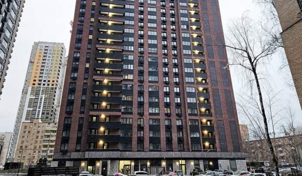 Предприниматели могут приобрести на открытых аукционах коммерческие помещения на Фестивальной улице