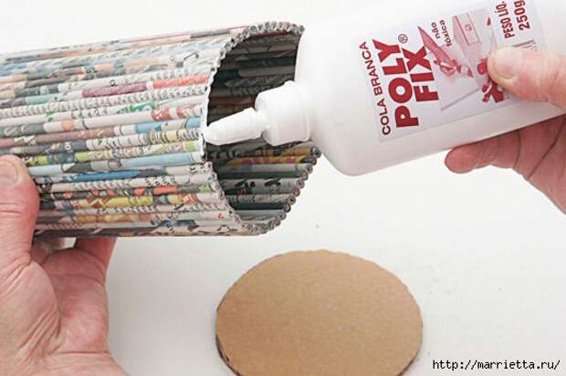 porta-garrafa-papel_exp13_31.01.11 (533x355, 110Kb)