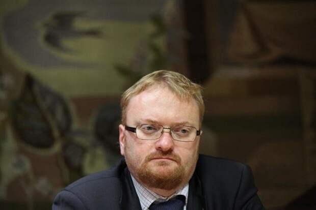 Борьба с рекламой интимных услуг в Петербурге будет проводиться "по китайскому методу" 