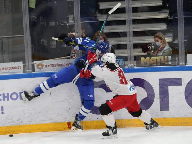 Черное дежавю. «Динамо» проигрывает на своем льду «Витязю»