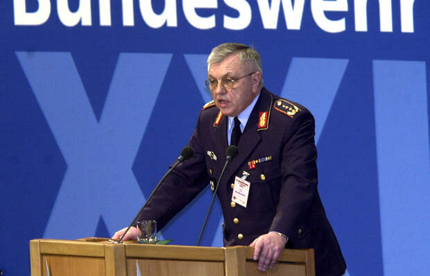 Экс-глава Военного комитета НАТО и бывший генеральный инспектор Бундесвера Харальд Куят